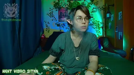 TrickyKitsune — Stripchat recorded stream image, 30.04.2026 17:40