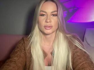 Kay Devon — Flirt4free recorded stream image, 01.05.2026 00:50