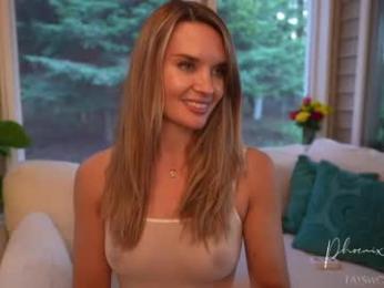 phoenix_taylor — Chaturbate recorded stream image, 02.05.2026 23:50