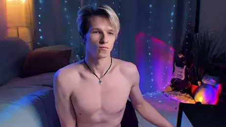 Breston_Sweet — Stripchat recorded stream image, 04.05.2026 17:00