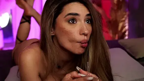 ItalianGirl — Stripchat recorded stream image, 04.05.2026 18:40