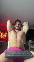 Valenthino_Salvatore — Stripchat recorded stream image, 04.05.2026 22:40