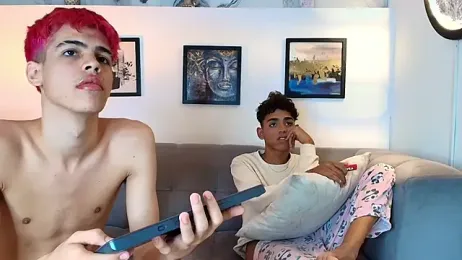 TWINKS_FRIENDS — Stripchat recorded stream image, 05.05.2026 13:50