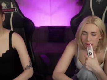 bright_diamonds_054 — Chaturbate recorded stream image, 05.05.2026 14:30