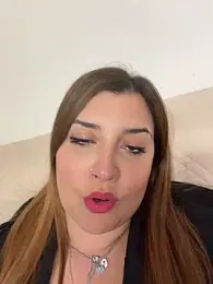 Novababy18 — Stripchat recorded stream image, 05.05.2026 21:00