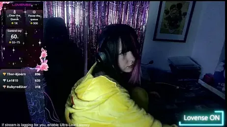 CutieTracer — Stripchat recorded stream image, 05.05.2026 20:50