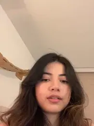 missani — Stripchat recorded stream image, 06.05.2026 00:00