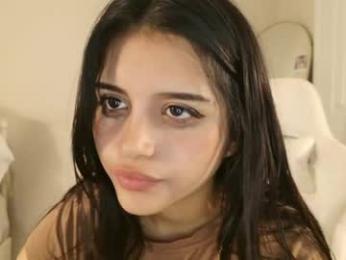 elisparadisex — Chaturbate recorded stream image, 05.05.2026 21:50