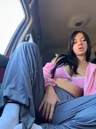 JulliaVegas — Stripchat recorded stream image, 08.05.2026 02:30