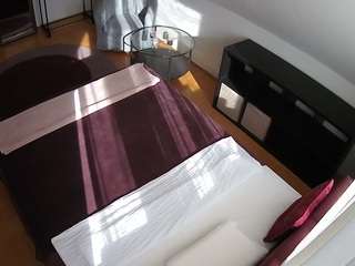 voyeurcam-julmodels-whitebed-2 — Camsoda recorded stream image, 05.05.2026 14:10