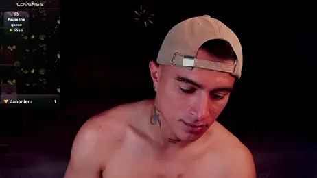 LiamDeep — Stripchat recorded stream image, 08.05.2026 20:50
