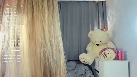 BelleDream — Stripchat recorded stream image, 10.05.2026 18:00