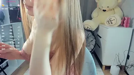 BelleDream — Stripchat recorded stream image, 10.05.2026 18:00