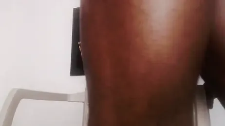 drake_brwon_23 — Stripchat recorded stream image, 12.05.2026 06:10