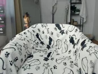 glossybabe_ — Chaturbate recorded stream image, 12.05.2026 08:30