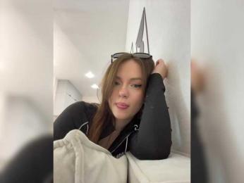 OlivkaVif — Bongacams recorded stream image, 13.05.2026 11:30