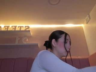 stefaagomez — Camsoda recorded stream image, 13.05.2026 13:40