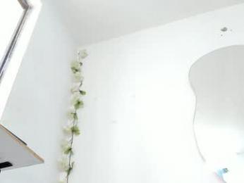 sofia_gold_ — Chaturbate recorded stream image, 13.05.2026 14:40