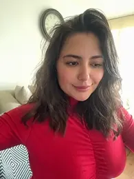 sukhakunis1 — Stripchat recorded stream image, 13.05.2026 16:20