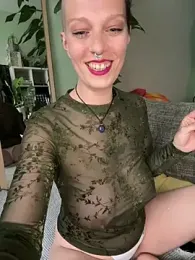 MenaDreadfull — Stripchat recorded stream image, 14.05.2026 12:10