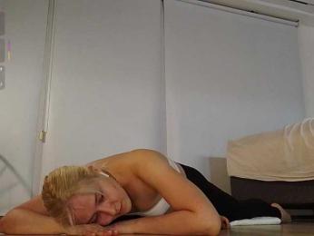 Bella_Byers — Bongacams recorded stream image, 14.05.2026 15:30