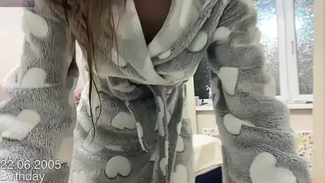 tinykisa — Stripchat recorded stream image, 14.05.2026 17:40