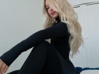 theislandgirl — Chaturbate recorded stream image, 14.05.2026 18:40