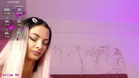PinkySparks — Stripchat recorded stream image, 14.05.2026 19:40
