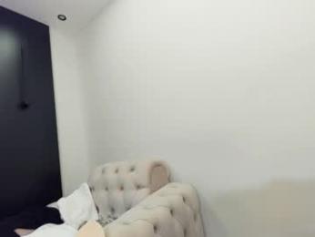 ehotlovea — Chaturbate recorded stream image, 02.02.2025 00:00