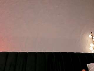 meganwest — Camsoda recorded stream image, 19.05.2026 18:50