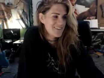 katiecutie_5 — Chaturbate recorded stream image, 20.05.2026 04:00