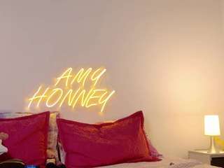 amyhonney — Camsoda recorded stream image, 10.03.2025 00:30