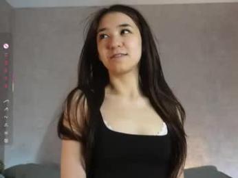 _vi_vi_ — Chaturbate recorded stream image, 22.05.2026 17:00