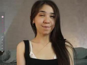_vi_vi_ — Chaturbate recorded stream image, 22.05.2026 17:00