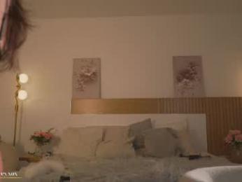 mia_greyy — Chaturbate recorded stream image, 22.05.2026 22:20