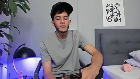 Tylerffoxx — Stripchat recorded stream image, 23.05.2026 21:00