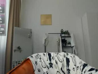 glossybabe_ — Chaturbate recorded stream image, 24.05.2026 08:20