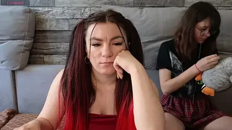 Vika_loves_you — Stripchat recorded stream image, 25.05.2026 02:40