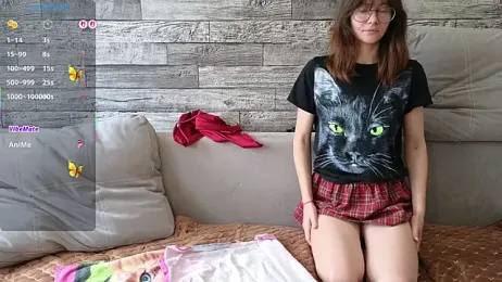 Vika_loves_you — Stripchat recorded stream image, 25.05.2026 02:40