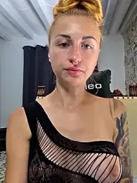 kylie_blck — Stripchat recorded stream image, 25.05.2026 02:40