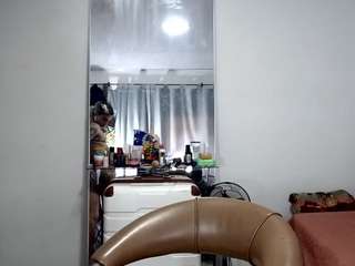 raphael-cams — Camsoda recorded stream image, 25.05.2026 18:00