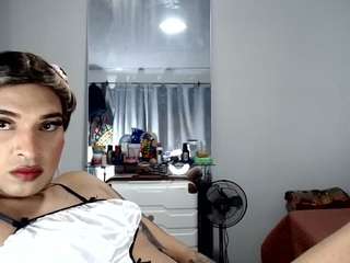 raphael-cams — Camsoda recorded stream image, 25.05.2026 18:00
