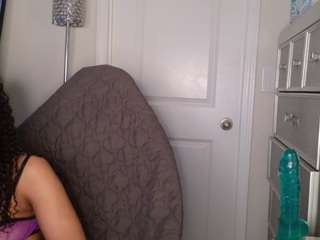 butterflybooty — Camsoda recorded stream image, 25.05.2026 12:30