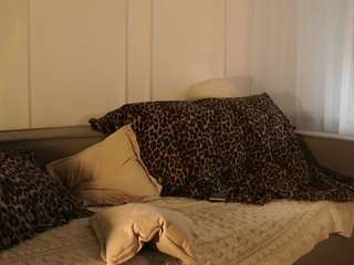 taitehails — Camsoda recorded stream image, 26.05.2026 21:50