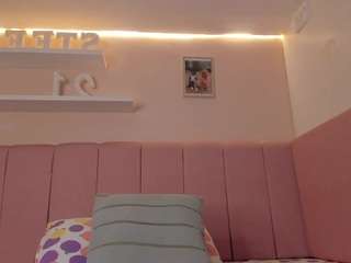 stefaagomez — Camsoda recorded stream image, 27.05.2026 13:40
