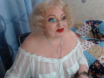 livingnextdoor — Bongacams recorded stream image, 28.05.2026 09:20
