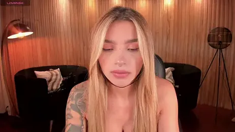 LexieWayne — Stripchat recorded stream image, 29.05.2026 19:30