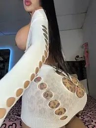 saragill323 — Stripchat recorded stream image, 31.05.2026 04:20