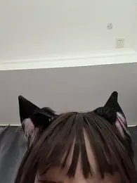Yiyi-707 — Stripchat recorded stream image, 01.06.2026 12:30