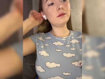 AlinaRay — Bongacams recorded stream image, 01.06.2026 14:50